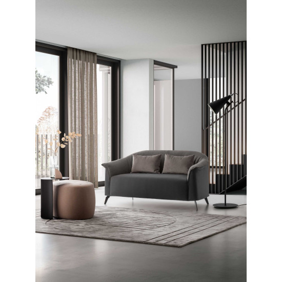 Dīvāns CAROLINE 161x77x76h (Ražots Itālijā)