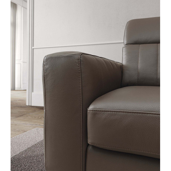 Dīvāns EGON 168x103x102h (Ražots Itālijā)