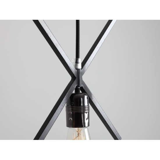 Piekaramā lampa XLAMP - melna Piekaramā lampa XLAMP - melna