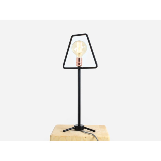 Galda lampa FIRKANT TABLE - melna Galda lampa FIRKANT TABLE - melna